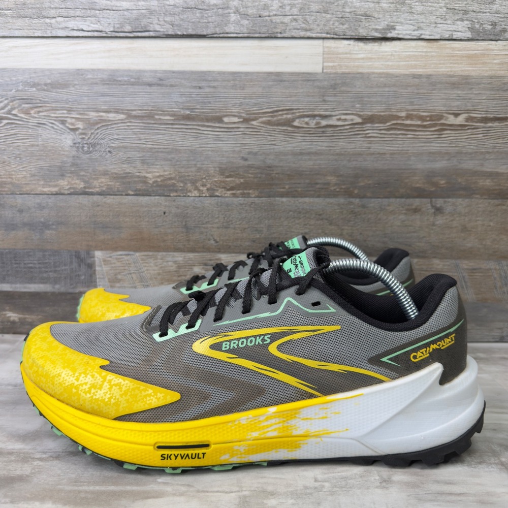 Brooks Catamount 3 Mens Size 11.5 Trail Running Shoes 1104161D333 Gray Yellow - Picture 2 of 8